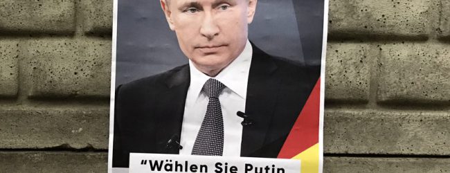 Wahlkampf skurril – In Berlin sorgen Putin-Wahlplakate für Aufsehen