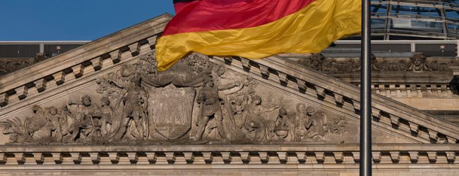 AfD mischt Bundestag auf: Sitzungsabbruch nach Hammelsprung – Grund: Etablierte Parteienvertreter glänzen mit Abwesenheit