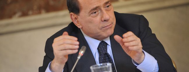 Nach rechtem Wahlsieg in den Abruzzen: Berlusconi will wieder mitregieren