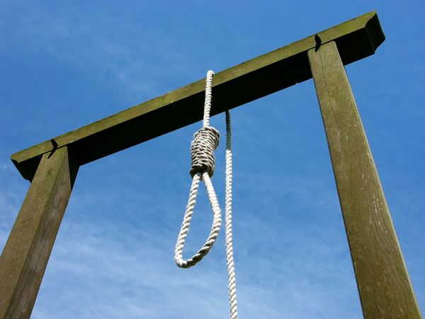 Sudanese mißbraucht Fünfjährige: Großbritannien diskutiert über Todesstrafe