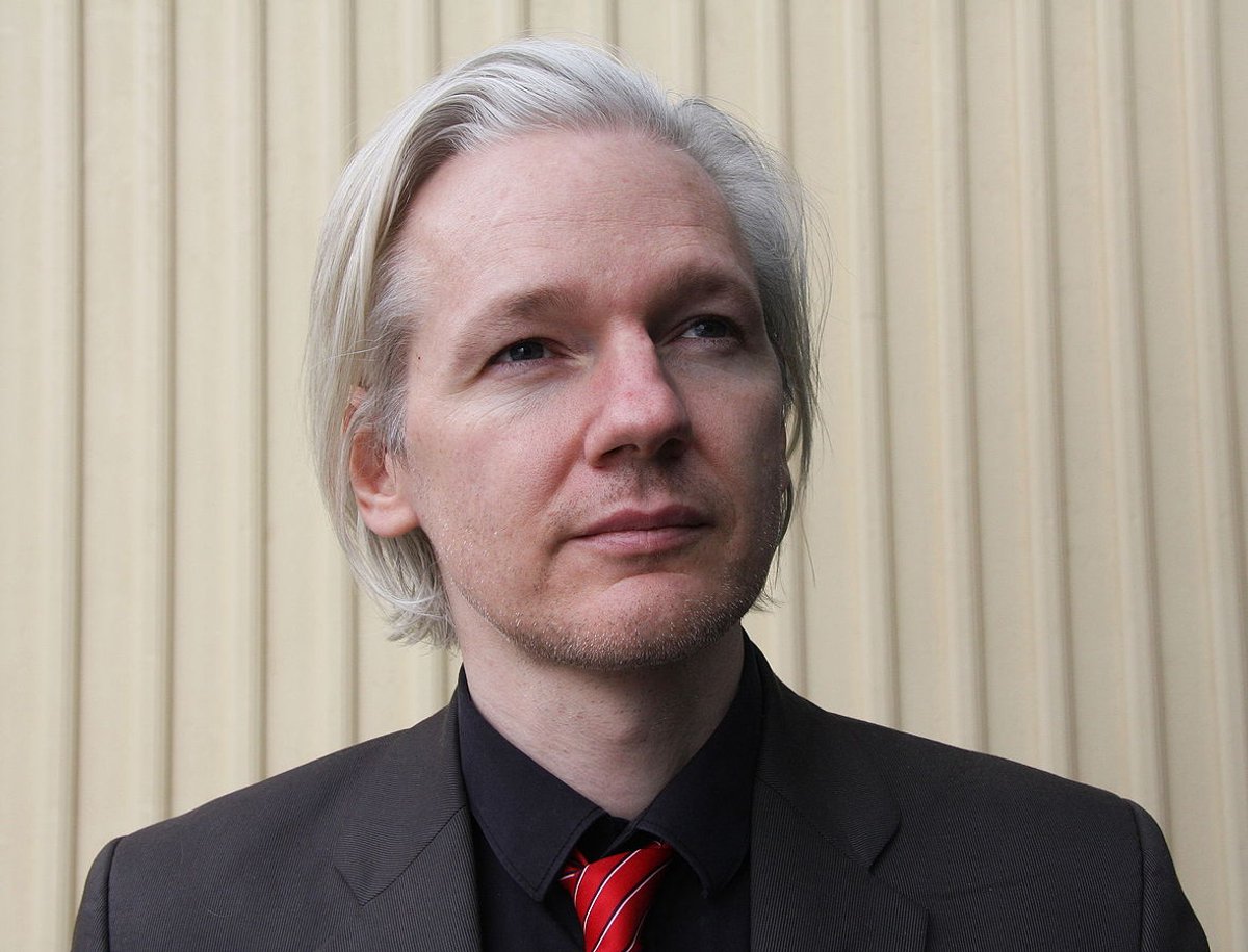 Friedensnobelpreis für Kriegshetzerin? Julian Assange erstattet Anzeige gegen Nobelstiftung