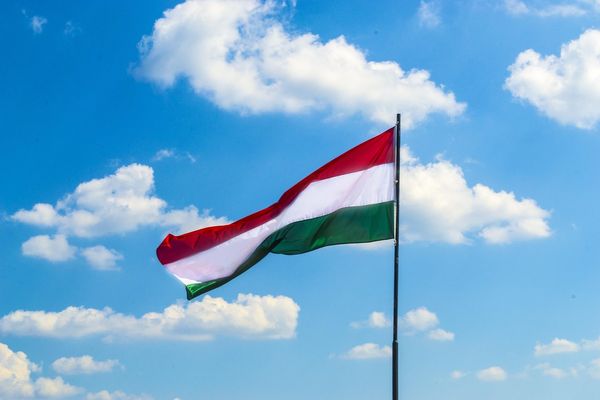 Neue ungarische Regierung knickt ein: „Die Tür zu Rußland endgültig schließen“