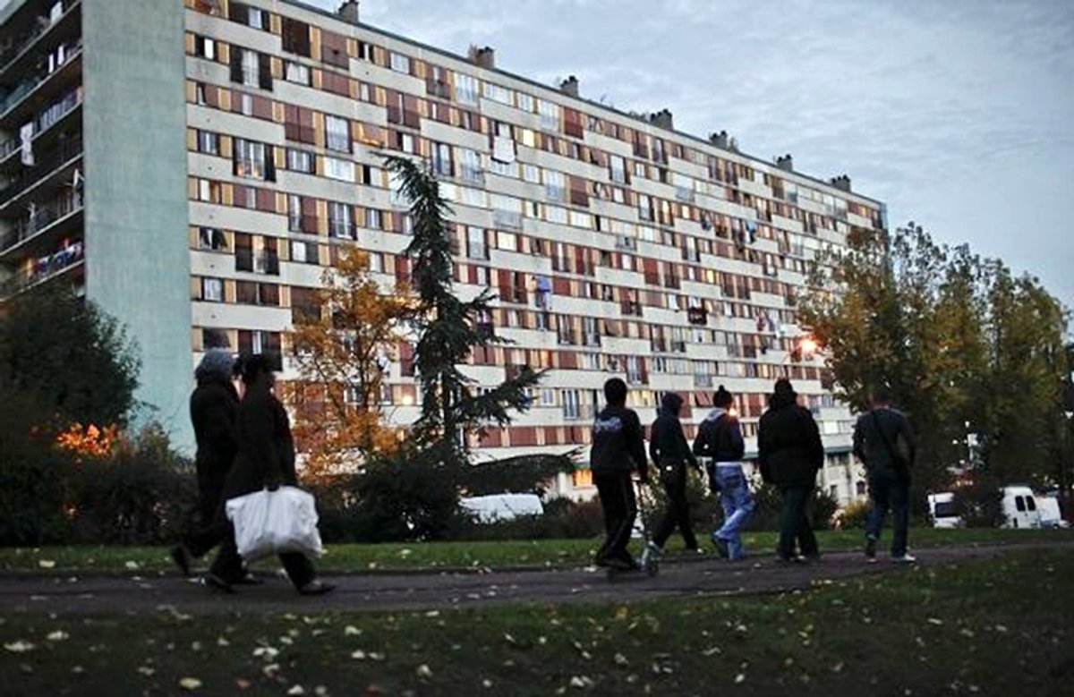 Hamburger Asyl-Tower wird zum Millionengrab: Pro Monat fast 2000 Euro pro Asylant