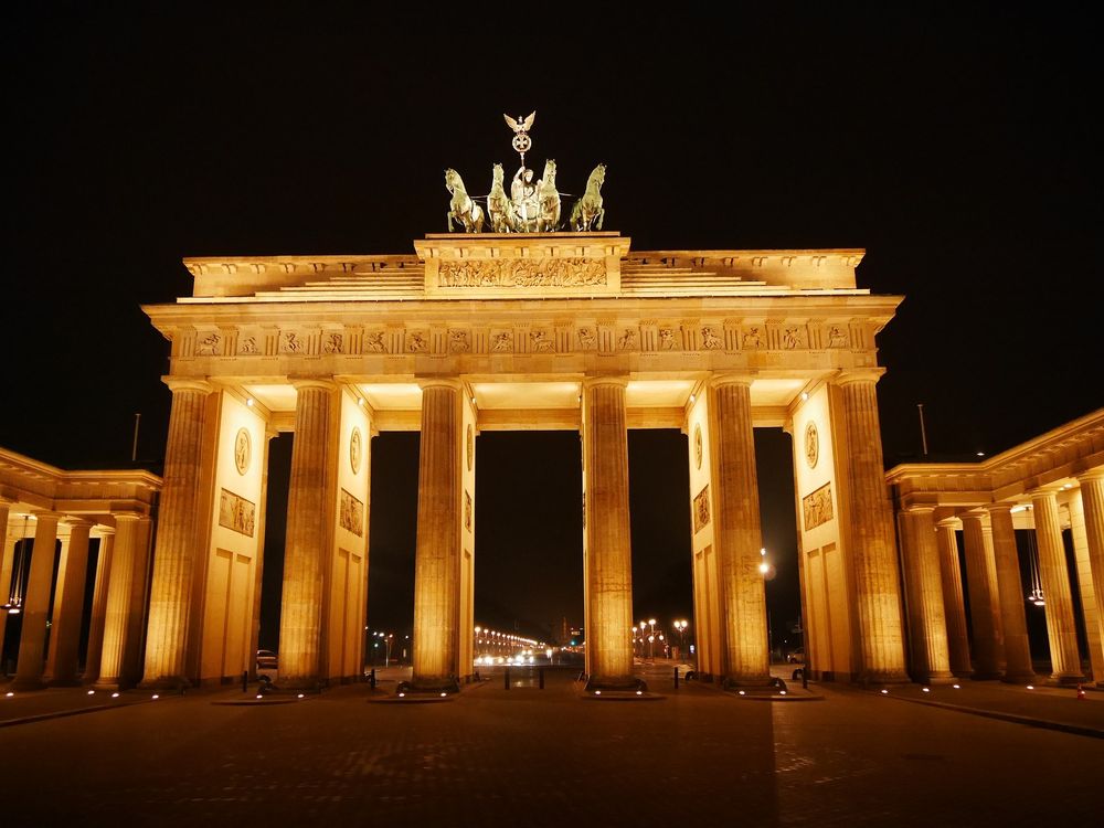 Trumps zwingt Berlin zum Handeln: Experte sieht Führungsrolle für Deutschland