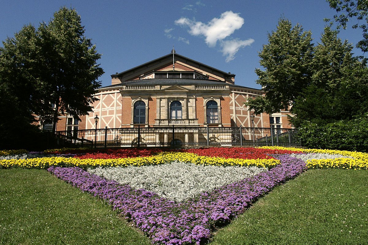 150 Jahre Bayreuth: Festspiele zwischen Richard Wagner und Vergangenheitsbewältigung
