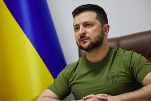 Präsident Selenskyj fordert: Ukrainische Bortschafter sollen Waffen beschaffen