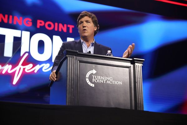 Tucker Carlson rechnet mit Trump ab: „Er hat uns in den Iran-Krieg geführt“