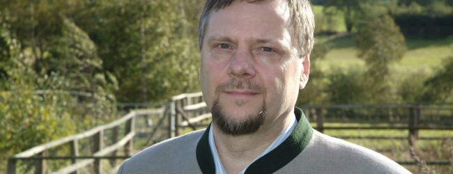 Pressefreiheit zunehmend in Gefahr: Der Verleger Dietmar Munier im ZUERST!-Gespräch