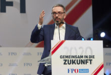 FPÖ-Kundgebung zum 1. Mai: Kickl empfiehlt sich als „Volkskanzler“