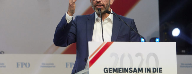 Traumergebnis in St. Pölten: Kickl mit 91 Prozent als FPÖ-Chef wiedergewählt