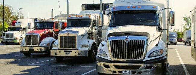 Ottawa im Ausnahmezustand: Zehntausende Trucker protestieren gegen Corona-Politik