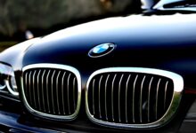 Zielsicher ins eigene Knie geschossen: BMW trägt Sanktionen mit – und wird selbst Opfer
