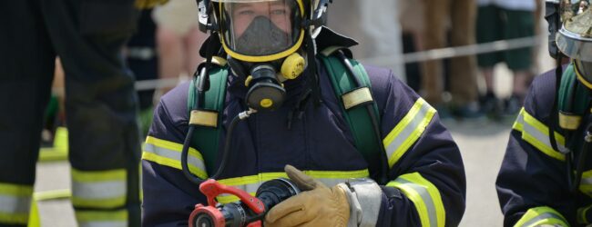 Berliner Feuerwehr am Anschlag: „Wenn wir so weitermachen, wird es Tote geben“