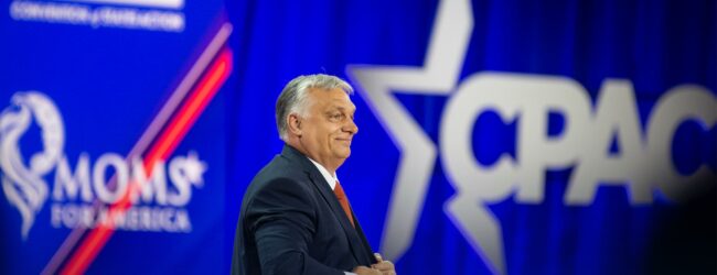 Triumphaler Orbán-Erfolg in Dallas: „Redet einfach nicht mit den Liberalen!“ – „Weniger Drag Queens, mehr Chuck Norris“