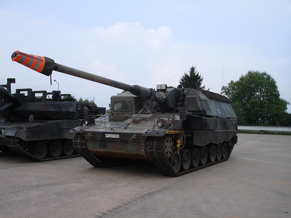 Nach Mängelberichten aus der Ukraine: Budapest vertraut deutschen Panzerhaubitzen