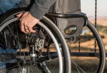 Der Wahnsinn der Beliebigkeit: Biologischer Norweger will als behinderte Rollstullfahrerin behandelt werden