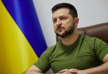Selenskyj tauscht weitere Spitzenmilitärs aus: „Wir müssen die Negativität zu Hause lassen“