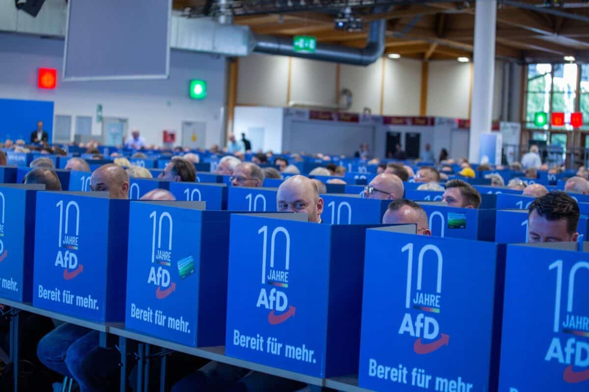 Parteitag in Magdeburg: AfD schießt sich auf Abwicklung der EU ein