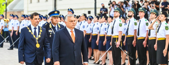 Orbán vor Absolventen des öffentlichen Dienstes: „Wir müssen uns selbst ausbilden und ausrüsten“