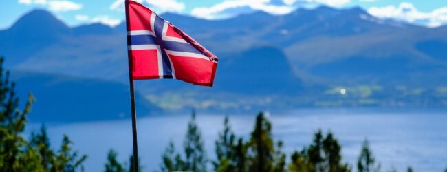 Wahl in Norwegen: Linksruck trotz rechter Zugewinne